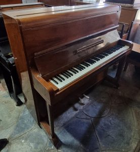 Kemble Upright Piano (039)
