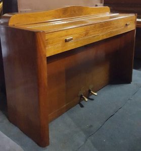 Eavestaff Upright Piano (013)