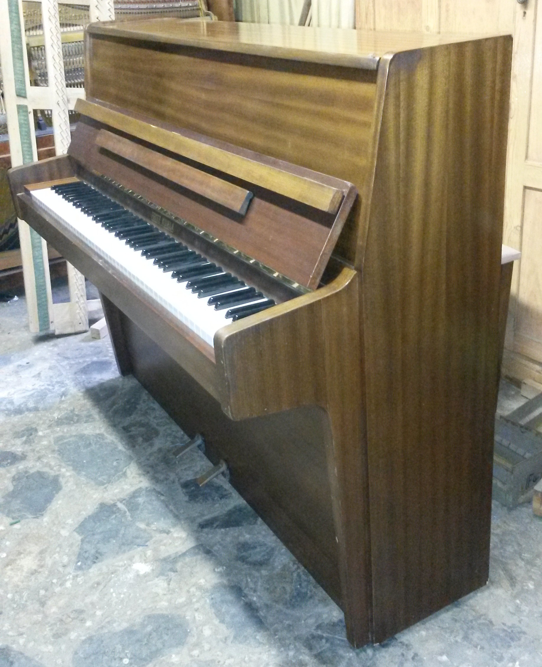 Fritz Kuhla Upright Piano (051)