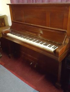 Gors and Spangenberg Upright Piano (342)