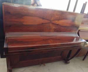 Bonn Upright Piano (330)