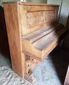 Neumann Upright Piano (376)