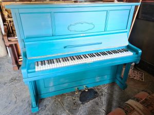 Wolfframm Upright Piano (412)