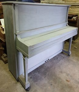 Ennis & Co. Upright Piano (507)