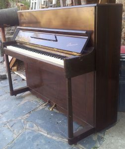 Danemann Upright Piano (052)
